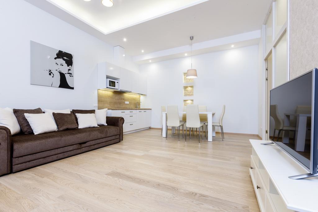 Center Avenue Apartments Βίλνιους Εξωτερικό φωτογραφία